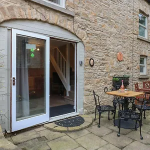 Jasmine , Richmond (North Yorkshire) United Kingdom