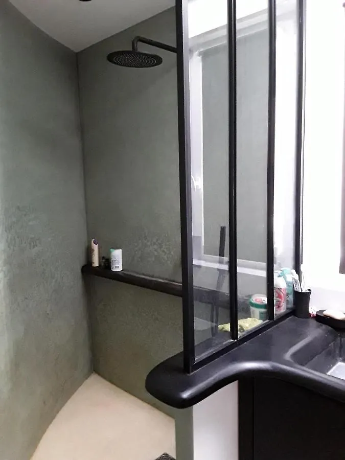 Chambre Privee Centre De Paris Proche Marais Homestay
