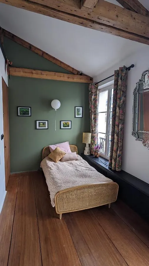 Homestay Chambre Privee Centre De Paris Proche Marais